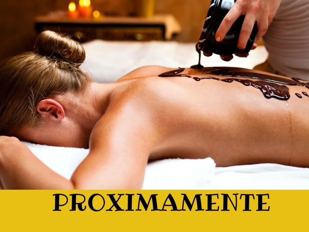 Exfoliación con chocolate 3 Las dos primeras etapas se dan una hora, y otra hora para un masaje con chocolate. Así, en dos horas del programa de chocolate del spa podrás relajar cuerpo y alma. Luces tenues, música relajante y el dulce aroma del chocolate te sumergen en un ambiente de vacaciones relajantes.